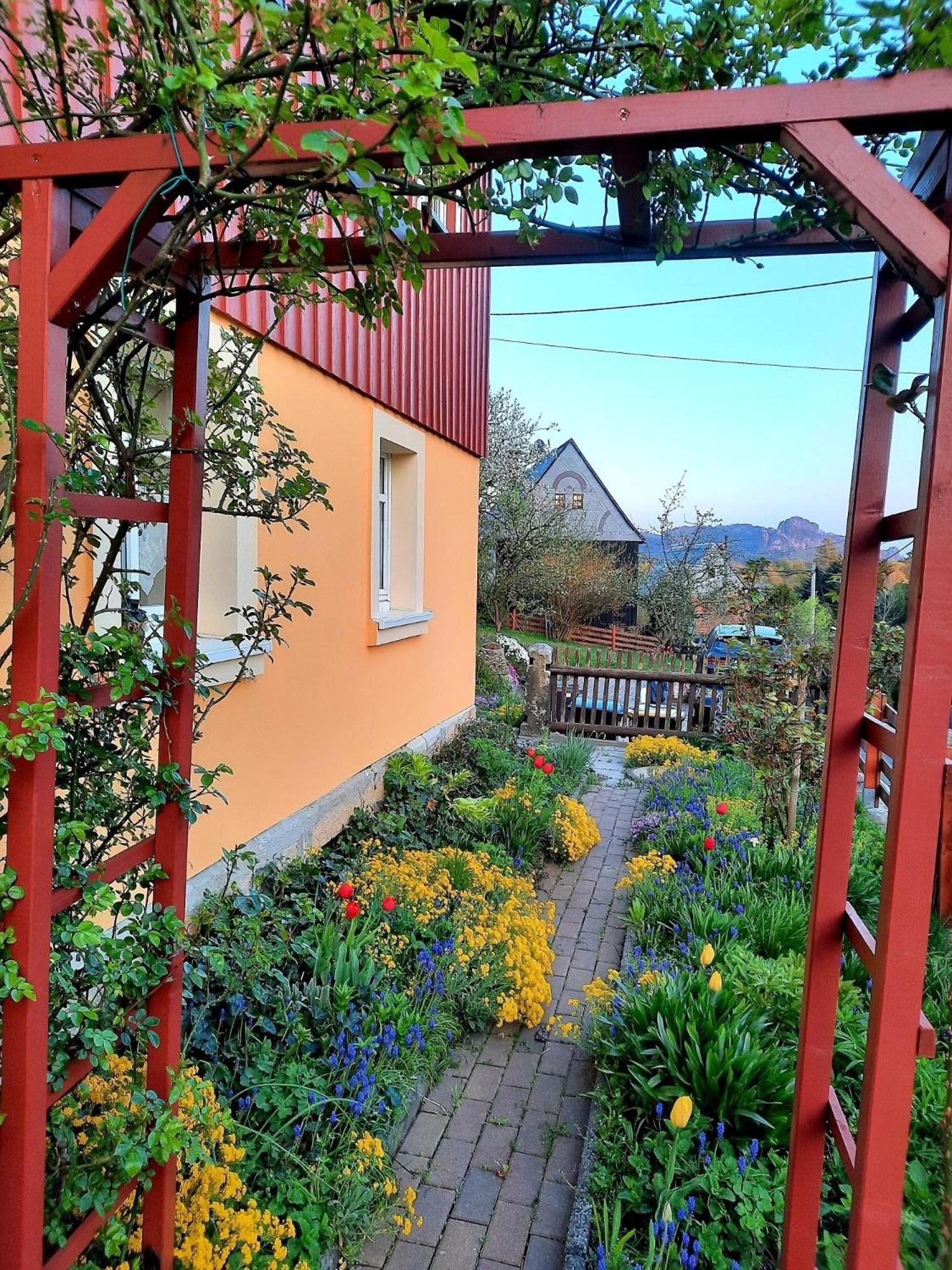Fewo Dorn Eg Haus Sandsteinliebe 赛博尼茨 外观 照片